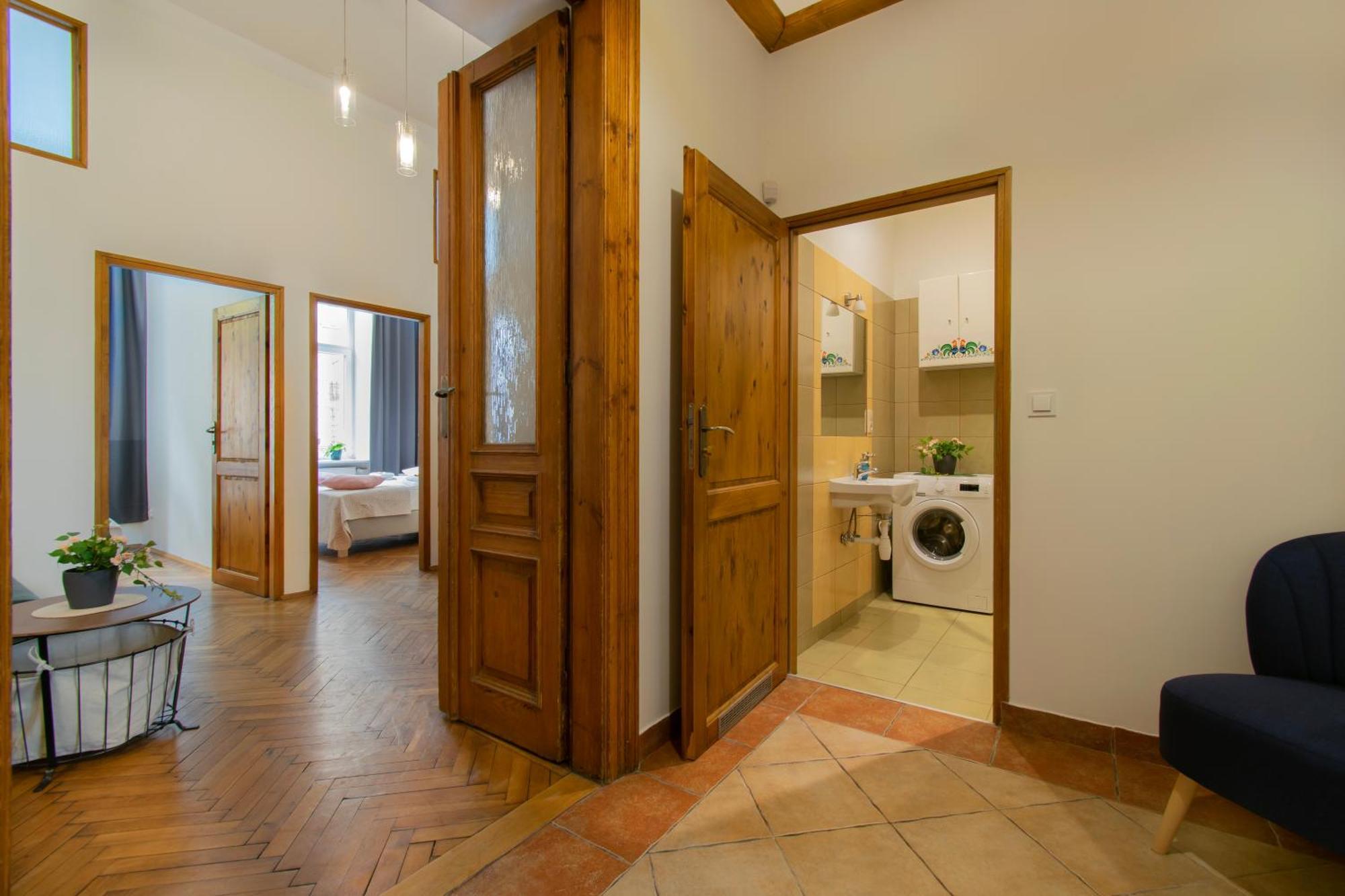 Ground Floor Family Apartment Краков Экстерьер фото