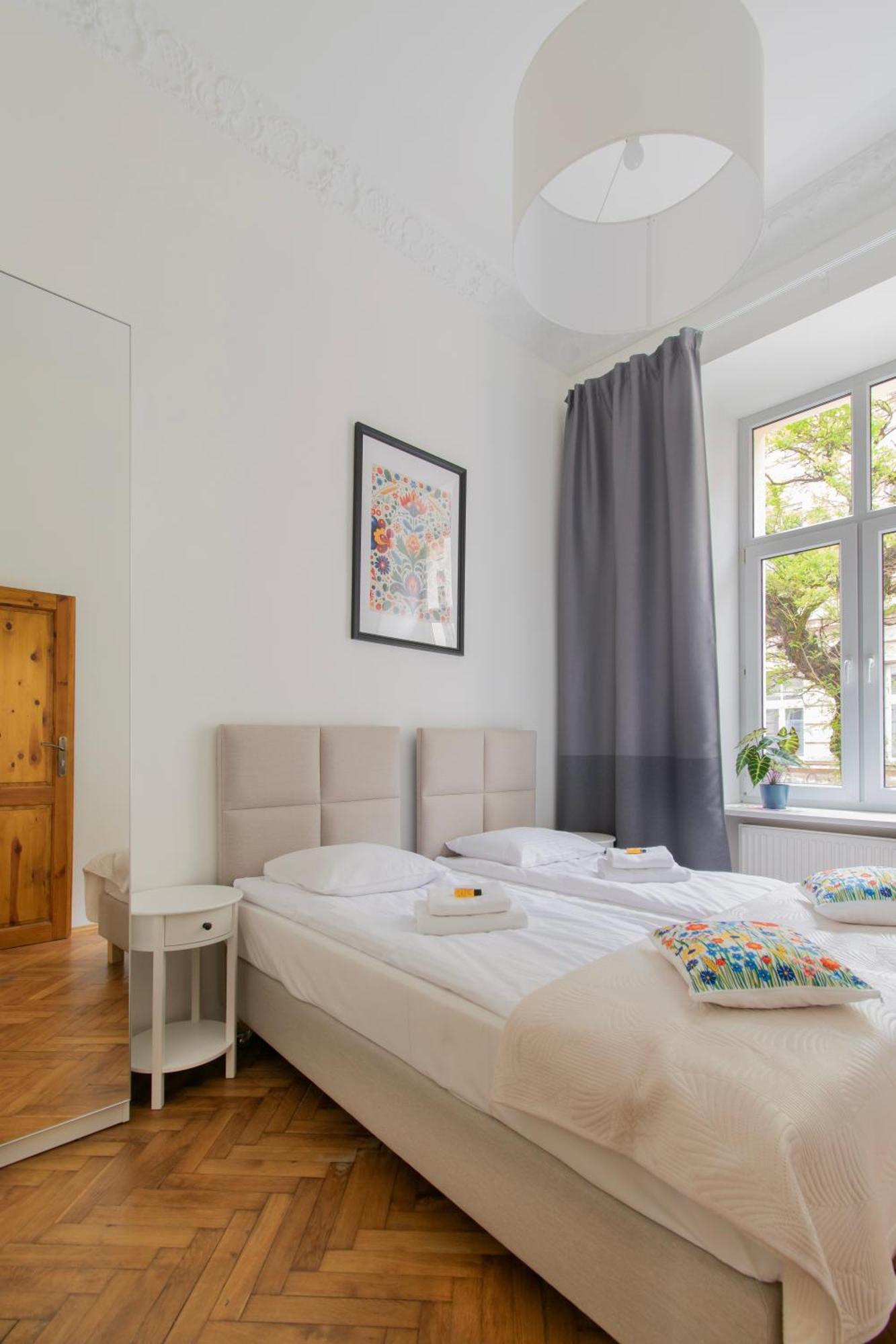 Ground Floor Family Apartment Краков Экстерьер фото